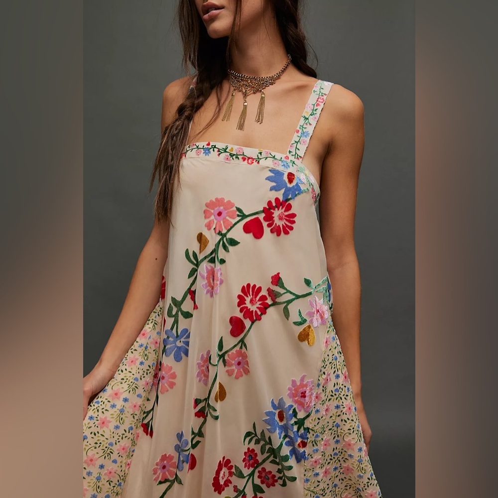 FREE PEOPLE Falling Petals Velvet Maxi Dress XS NWT - Picture 4 of 5